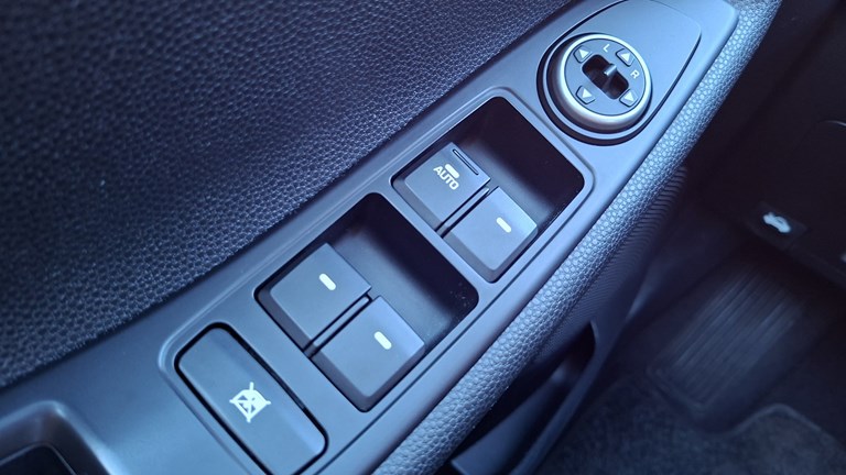 Rabljeno vozilo Hyundai I20 1.2, Benzin