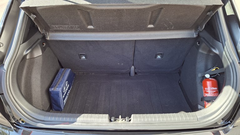 Rabljeno vozilo Hyundai I20 1.2, Benzin