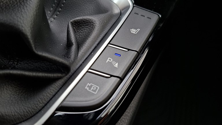 Rabljeno vozilo Hyundai I30 1.0 T-GDI, Benzin