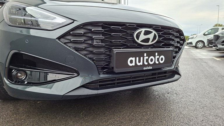 Rabljeno vozilo Hyundai I30 1.0 T-GDI, Benzin
