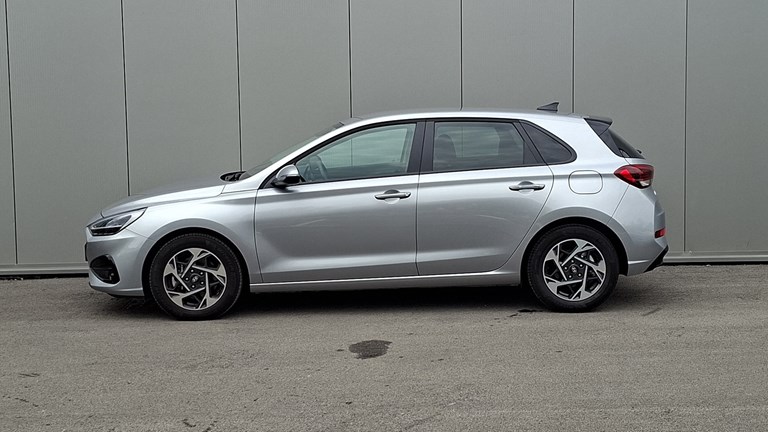 Rabljeno vozilo Hyundai I30 1.0 T-GDI, Benzin