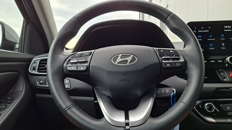 Rabljeno vozilo Hyundai I30 1.0 T-GDI, Benzin