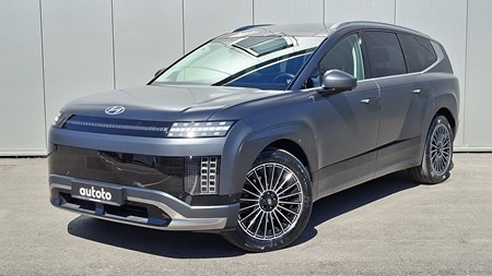 Hyundai Ioniq 9 110 kWh 428