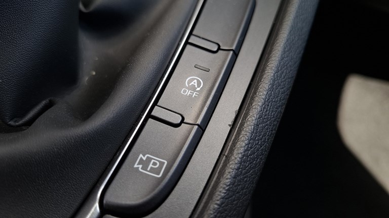 Rabljeno vozilo Hyundai Kona 1.0 T-GDI, Benzin