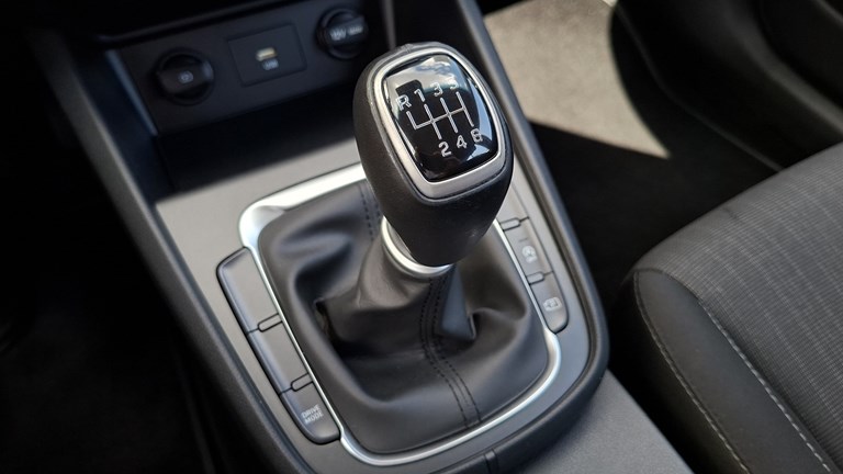 Rabljeno vozilo Hyundai Kona 1.0 T-GDI, Benzin