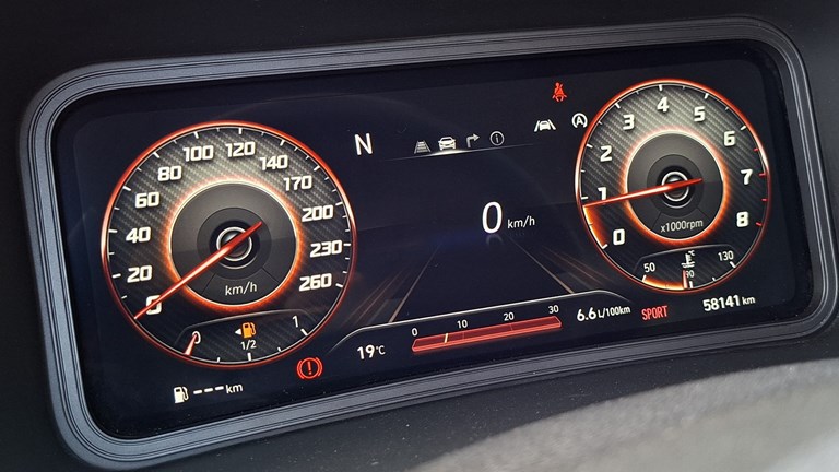 Rabljeno vozilo Hyundai Kona 1.0 T-GDI, Benzin