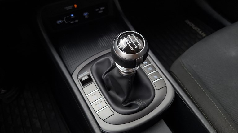 Rabljeno vozilo Hyundai Kona 1.0 T-GDI, Benzin