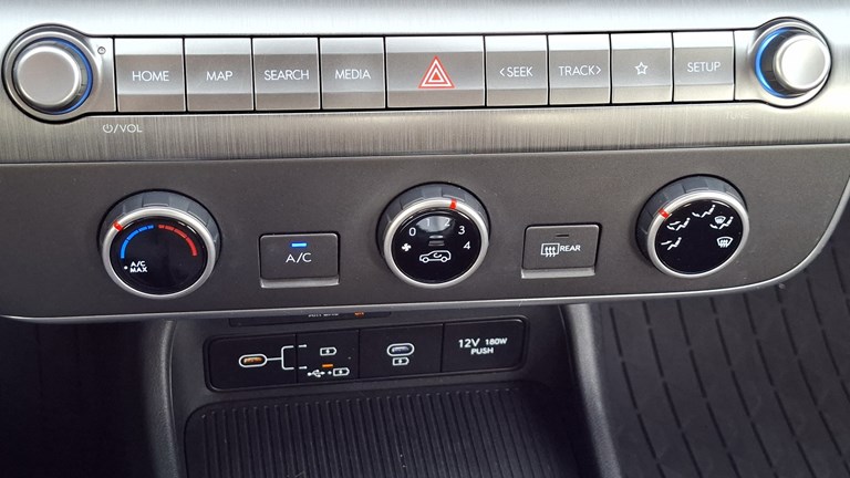 Rabljeno vozilo Hyundai Kona SX2 1.0 T-GDI DCT Style, Benzin