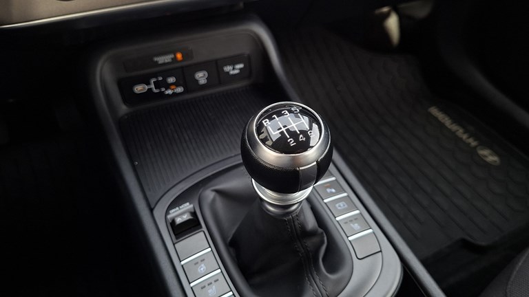 Rabljeno vozilo Hyundai Kona SX2 1.0 T-GDI DCT Style, Benzin