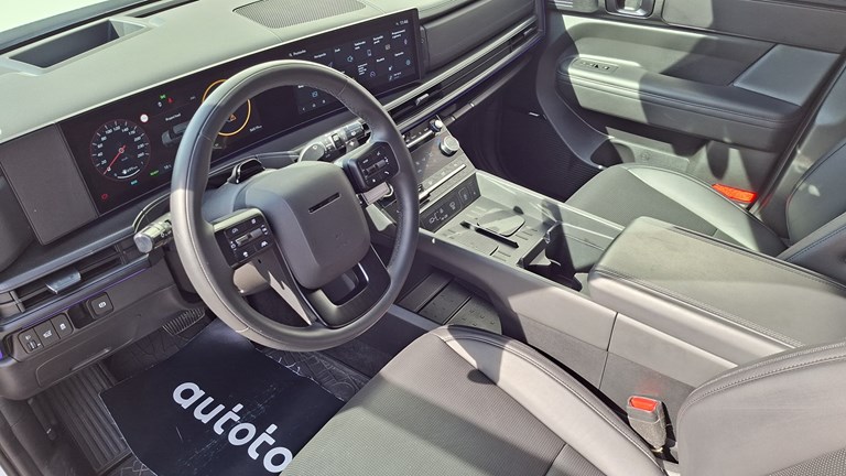 Rabljeno vozilo Hyundai Santa Fe 1.6 T-GDI HEV Automatic 4x4 (7 sjedala) 215, Benzin