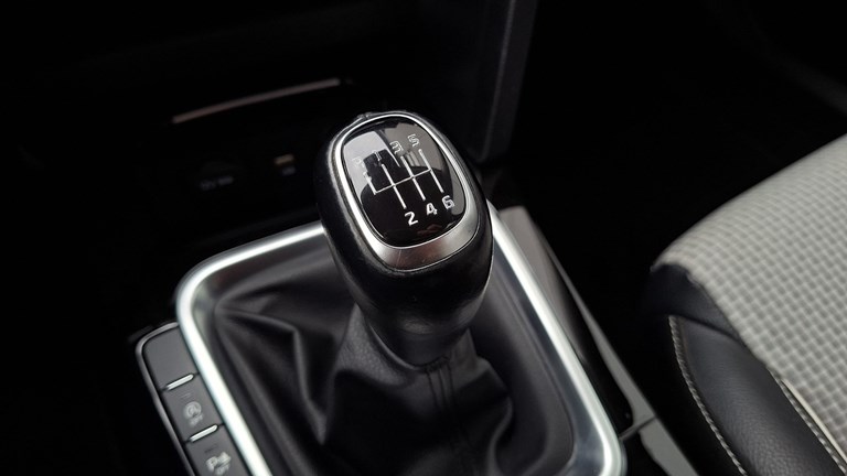 Rabljeno vozilo Kia XCeed 1.0 T-GDI, Benzin
