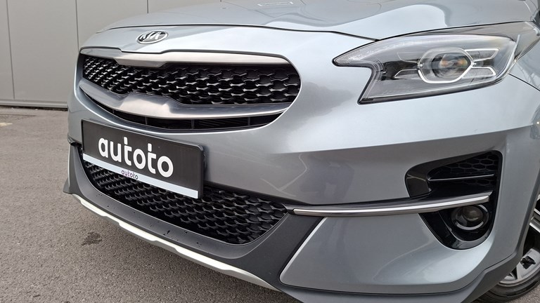 Rabljeno vozilo Kia XCeed 1.0 T-GDI, Benzin