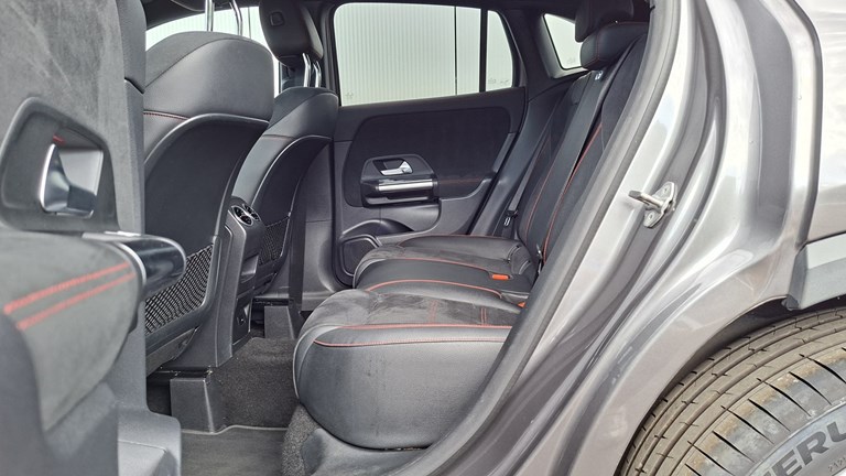Rabljeno vozilo Mercedes GLA 200d Automatic AMG, Diesel