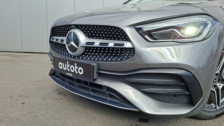 Rabljeno vozilo Mercedes GLA 200d Automatic AMG, Diesel