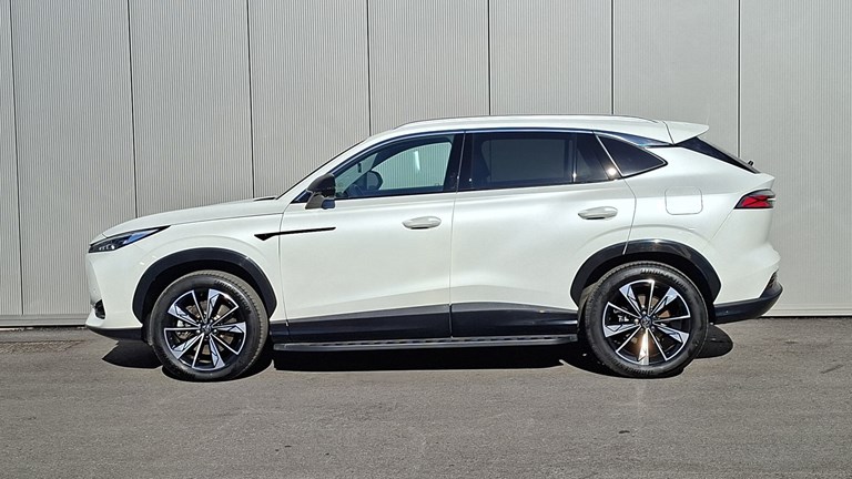 Rabljeno vozilo MG HS 1.5 PHEV Automatic 272, Benzin