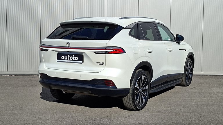 Rabljeno vozilo MG HS 1.5 PHEV Automatic 272, Benzin
