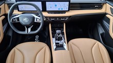 MG HS 1.5 T DCT
