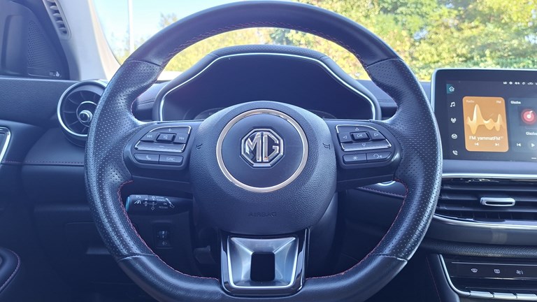 Rabljeno vozilo MG HS 1.5 T-GDI, Benzin