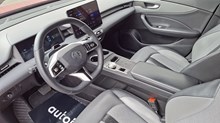 MG S5 EV Luxury Long Range 231