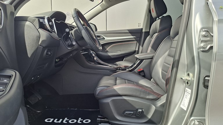 MG ZS 1.0 T-GDI