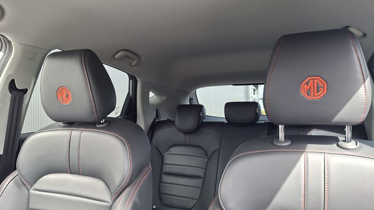 MG ZS 1.0 T-GDI