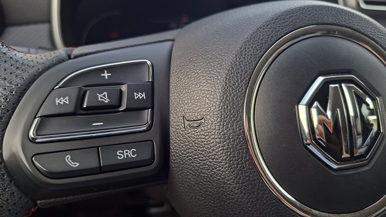 MG ZS 1.0 T-GDI