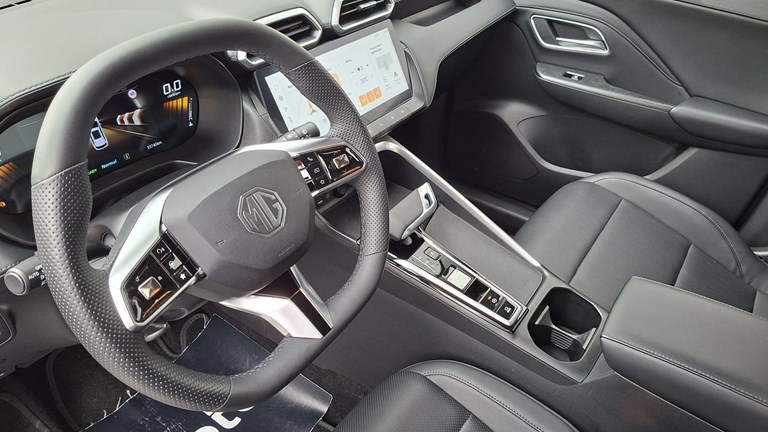 MG ZS 1.5L HEV Automatic