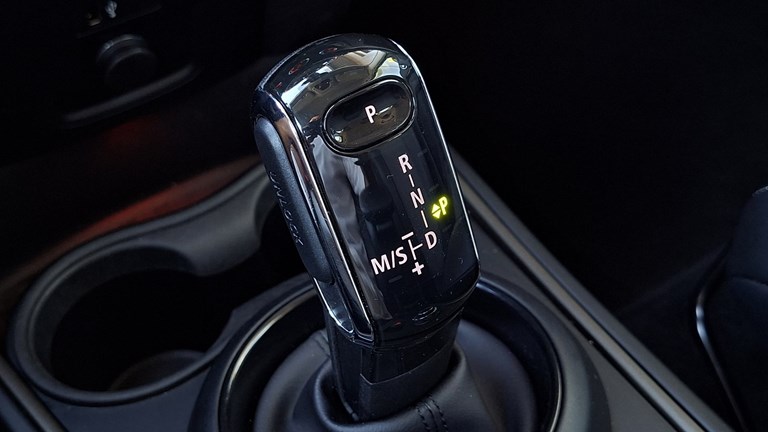 Rabljeno vozilo MINI Cooper Countryman 2.0 SD Automatic, Diesel