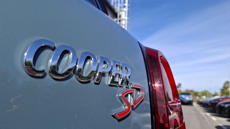 Rabljeno vozilo MINI Cooper Countryman 2.0 SD Automatic, Diesel