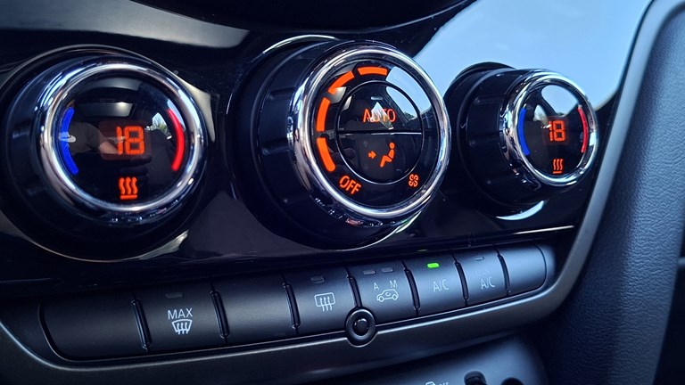 Rabljeno vozilo MINI Countryman One 1.5 D, Diesel