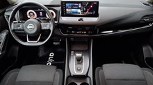 Rabljeno vozilo Nissan Qashqai 1.3 DIG-T MHEV Automatic N-Connecta, Benzin
