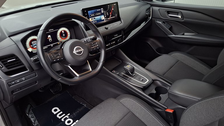 Rabljeno vozilo Nissan Qashqai 1.3 DIG-T MHEV Automatic N-Connecta, Benzin