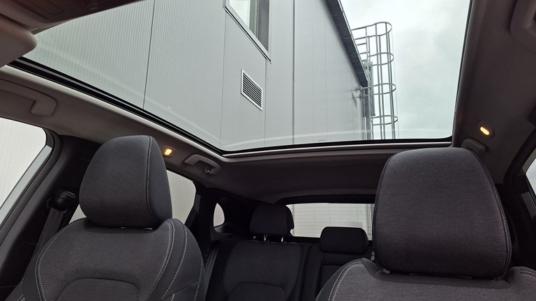 Rabljeno vozilo Nissan Qashqai 1.3 DIG-T MHEV Automatic N-Connecta, Benzin