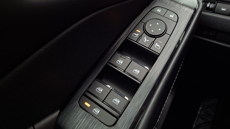 Rabljeno vozilo Nissan Qashqai 1.3 DIG-T MHEV Automatic N-Connecta, Benzin