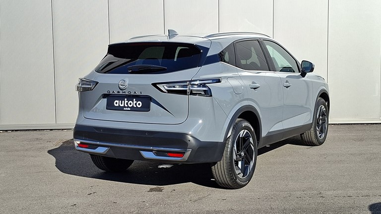 Rabljeno vozilo Nissan Qashqai 1.3 DIG-T MHEV X-tronic, Benzin