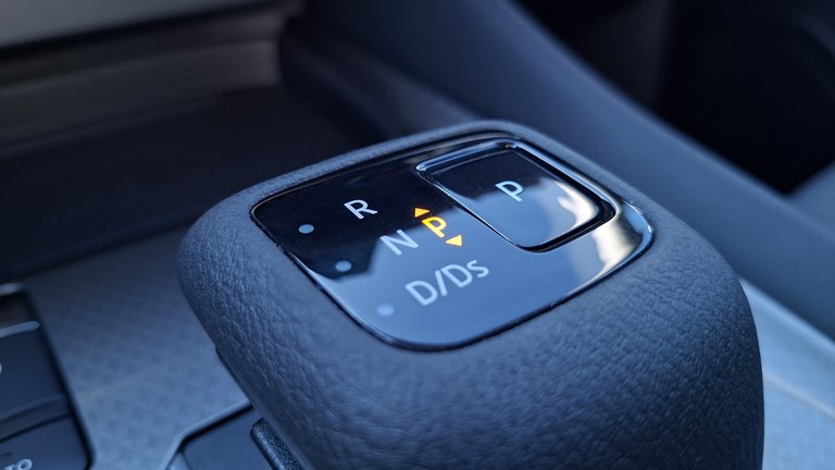Rabljeno vozilo Nissan Qashqai 1.3 DIG-T MHEV X-tronic, Benzin