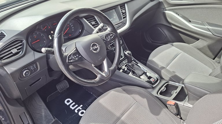 Rabljeno vozilo Opel Grandland X 1.2 Automatic, Benzin