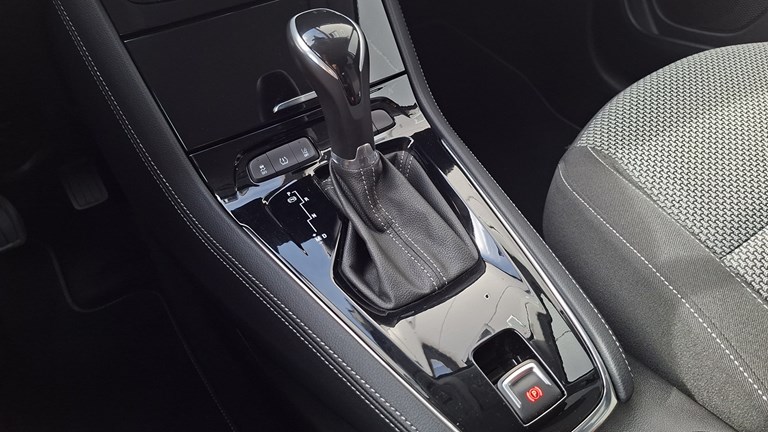 Rabljeno vozilo Opel Grandland X 1.2 Automatic, Benzin