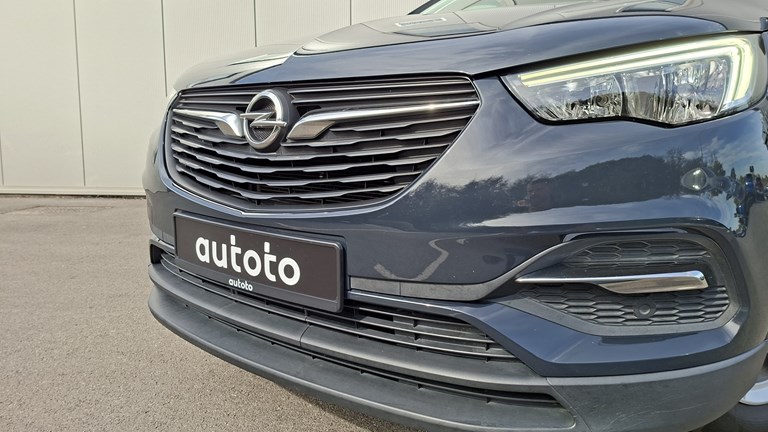 Rabljeno vozilo Opel Grandland X 1.2 Automatic, Benzin