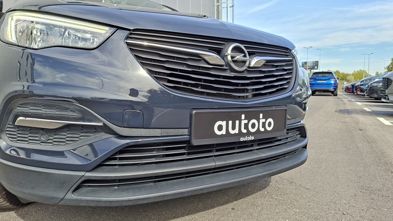 Rabljeno vozilo Opel Grandland X 1.2 Automatic, Benzin