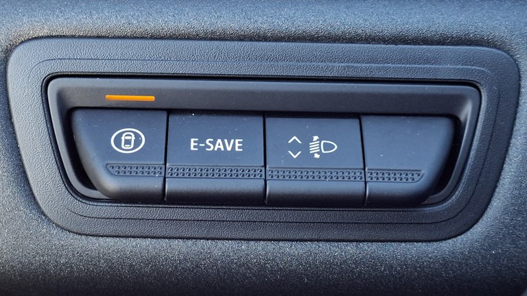 Rabljeno vozilo Renault Symbioz E-Tech full hybrid 145 Automatic, Benzin