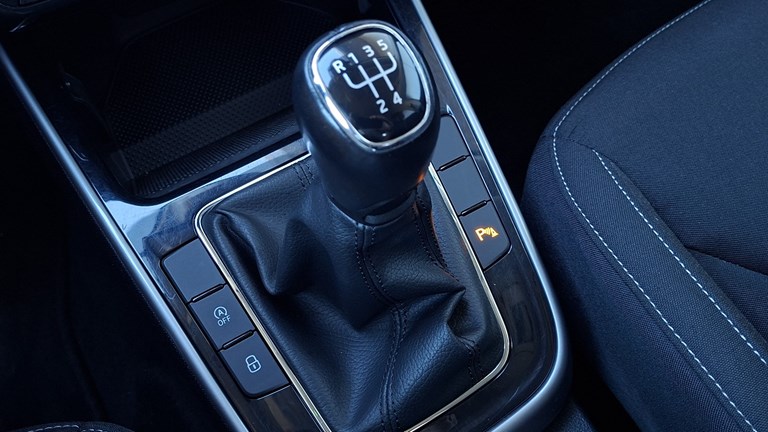 Rabljeno vozilo Škoda Fabia 1.0 TSI, Benzin