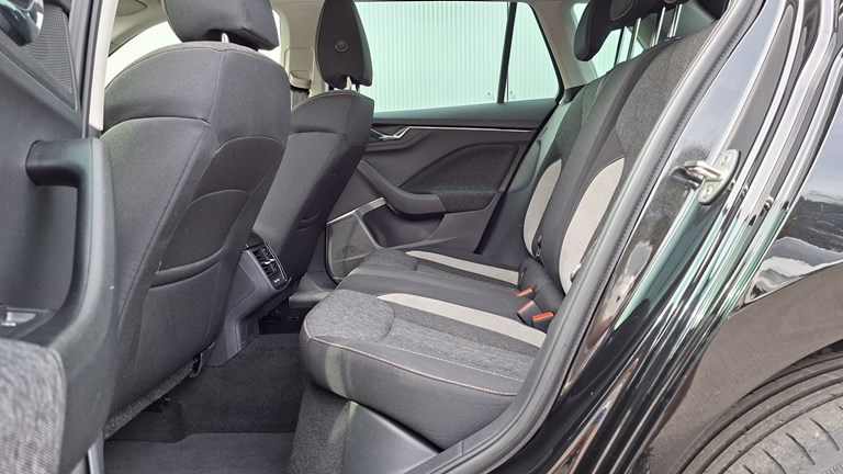 Rabljeno vozilo Škoda Kamiq 1.0 TSI DSG, Benzin