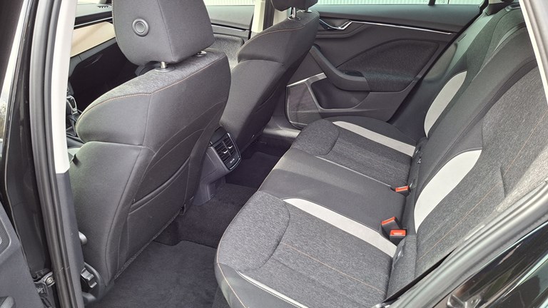 Rabljeno vozilo Škoda Kamiq 1.0 TSI DSG, Benzin