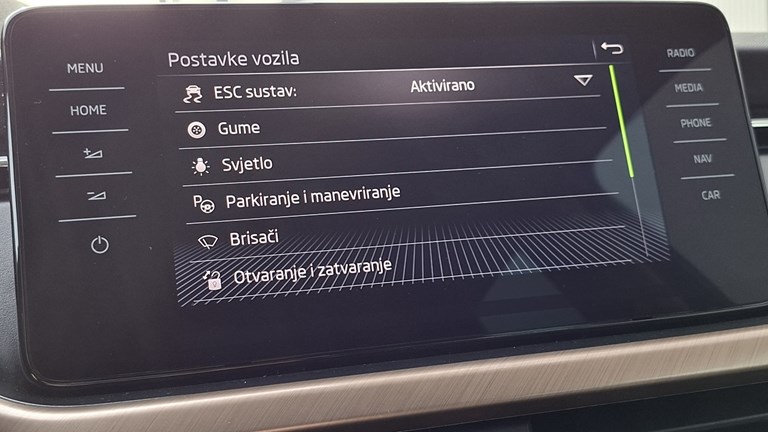 Rabljeno vozilo Škoda Kamiq 1.0 TSI DSG, Benzin