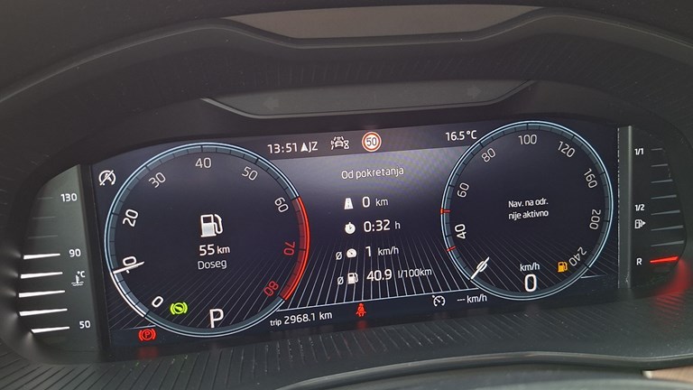 Rabljeno vozilo Škoda Kamiq 1.0 TSI DSG, Benzin
