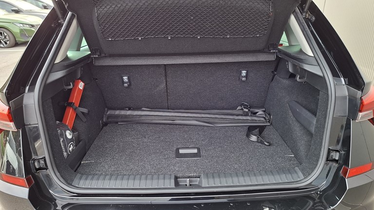 Rabljeno vozilo Škoda Kamiq 1.0 TSI DSG, Benzin