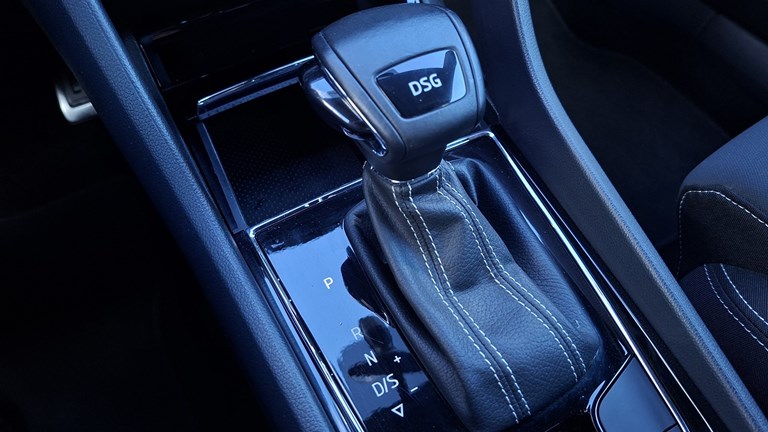 Škoda Karoq 1.5 TSI DSG Sportline
