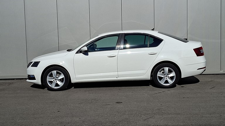 Rabljeno vozilo Škoda Octavia 1.6 TDI DSG, Diesel