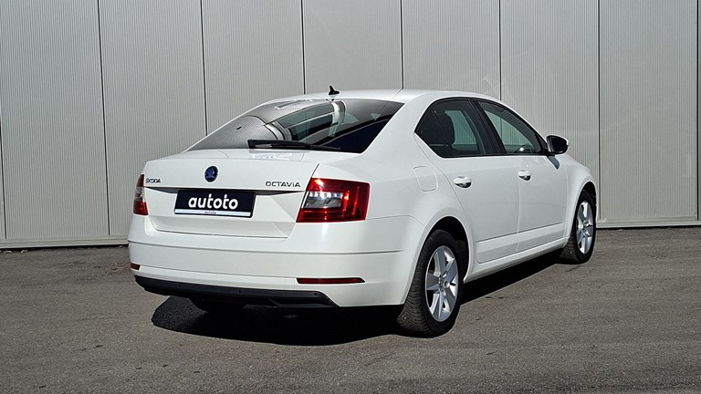 Rabljeno vozilo Škoda Octavia 1.6 TDI DSG, Diesel